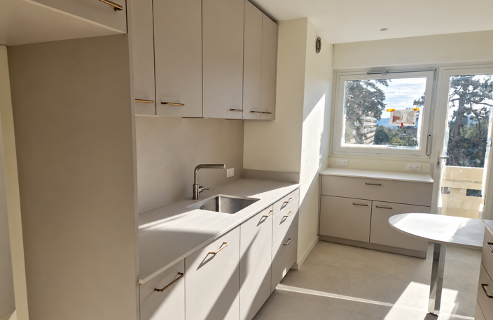 LOCATION ECULLY 69130 APPARTEMENT 3 CHAMBRES BALCON GARAGE CAVE RESIDENCE STANDING PITANCE ENTIEREMENT RÉNOVÉ — photo 4