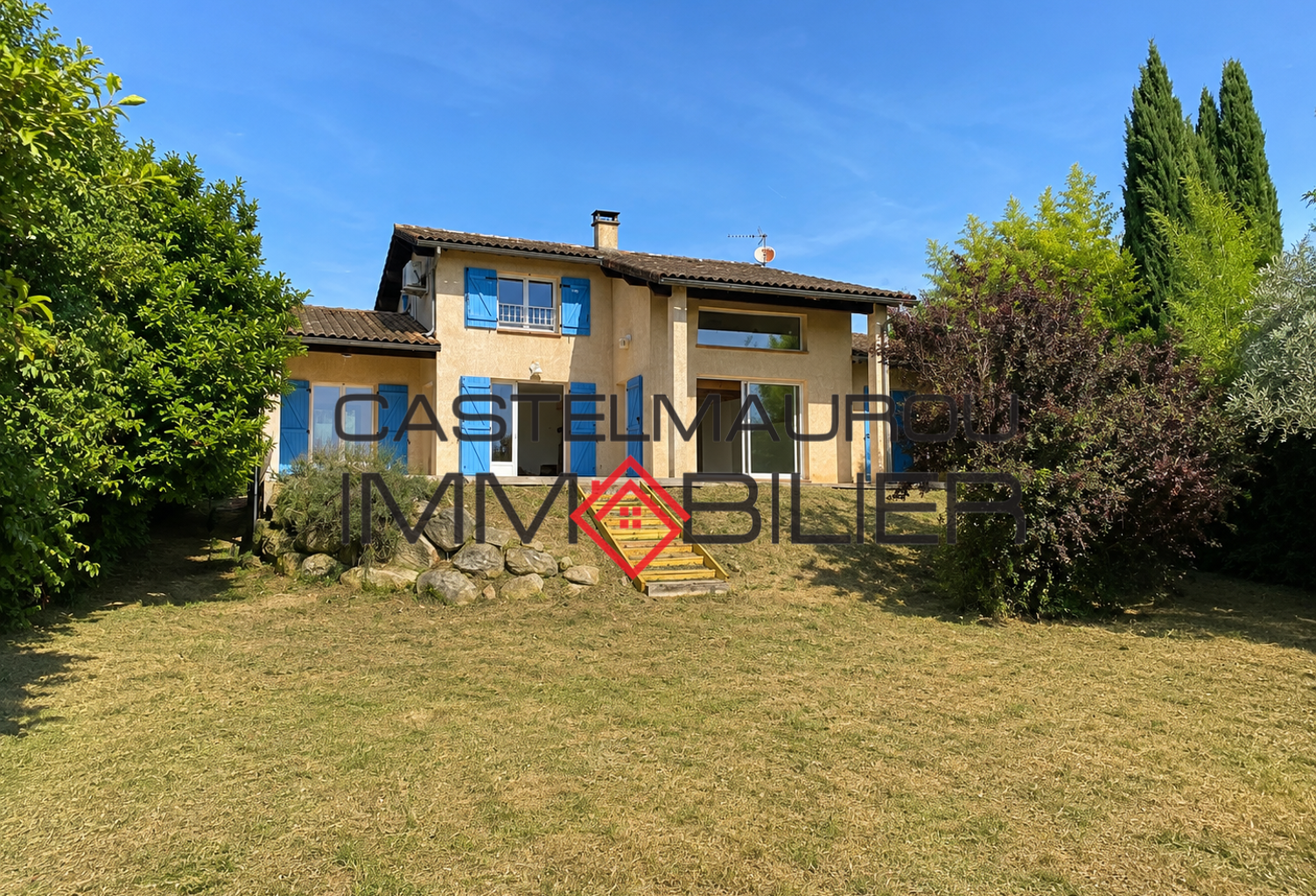Maison T5 - 160 m2 - vue dégagée — photo 1