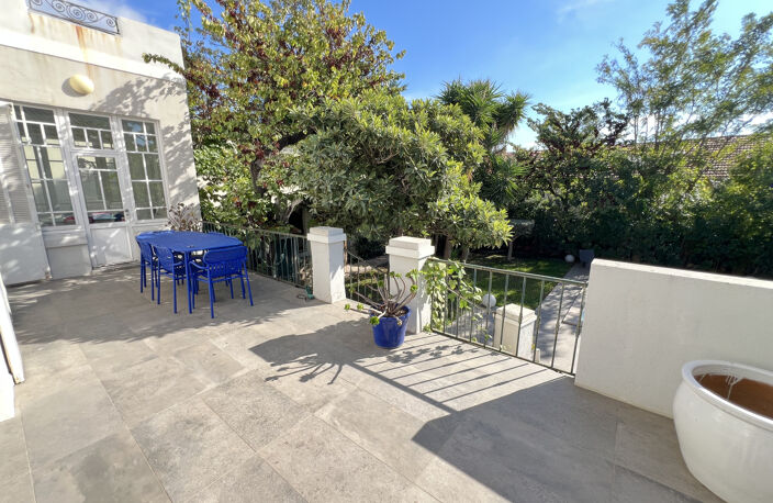 TOULON BAS FARON MAISON DE CHARME 3 PIECES — photo 3