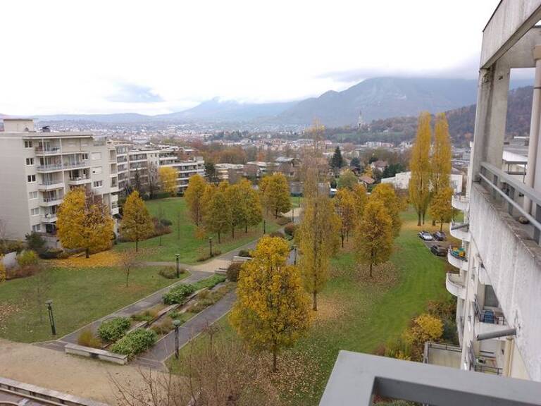 T1 bis meublé dernier étage — photo 1