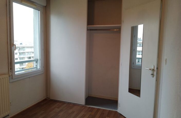 T1 bis meublé dernier étage — photo 3