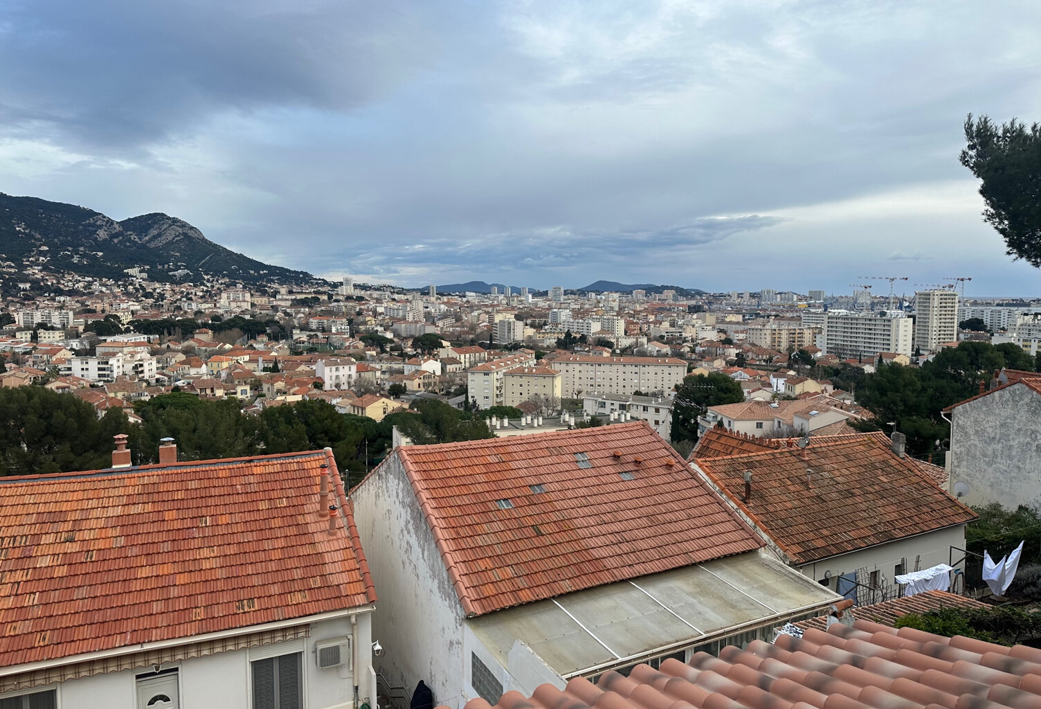 TOULON OUEST   SECTEUR RÉSIDENTIEL   CALME ABSOLU   VUE PANO — photo 1