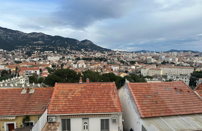 TOULON OUEST   SECTEUR RÉSIDENTIEL   CALME ABSOLU   VUE PANO — photo 2