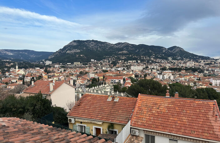 TOULON OUEST   SECTEUR RÉSIDENTIEL   CALME ABSOLU   VUE PANO — photo 3