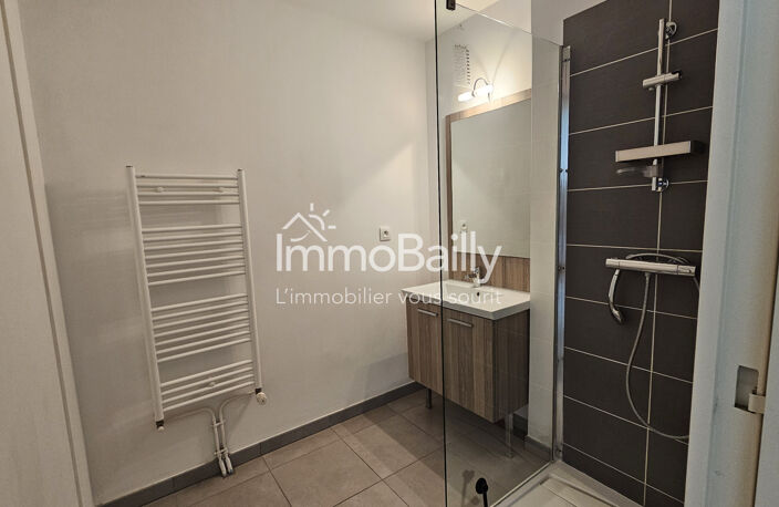 APPARTEMENT T2 AVEC BALCON ET PARKING — photo 4