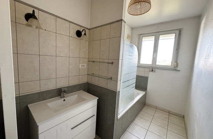 Vente maison, 10 pièces, 6 chambres, 265 m2, terrain 1043 m2 — photo 3