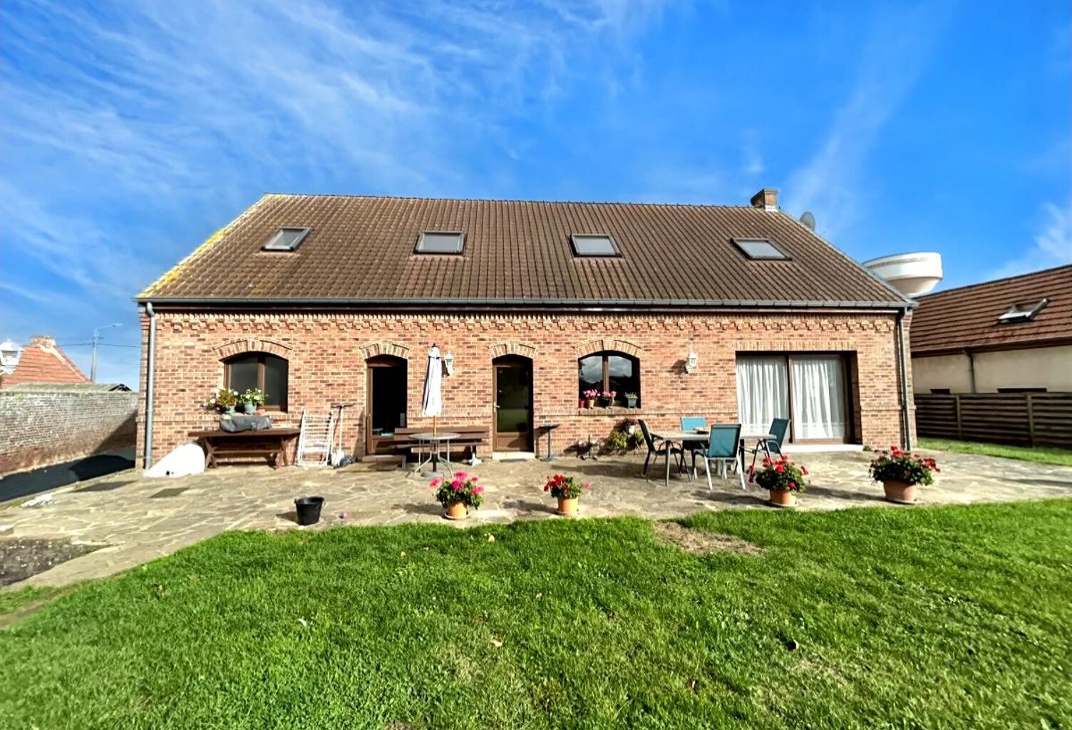 Pavillon individuel à vendre à TILLOY-LEZ-CAMBRAI — photo 1