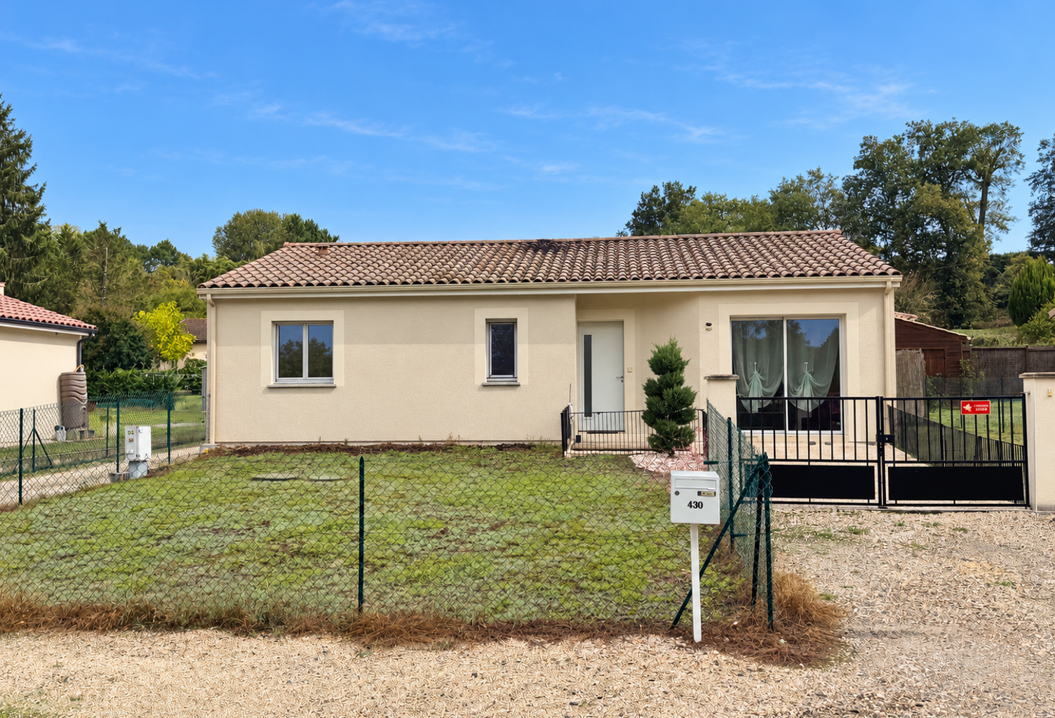 Maison de plain pied — photo 1