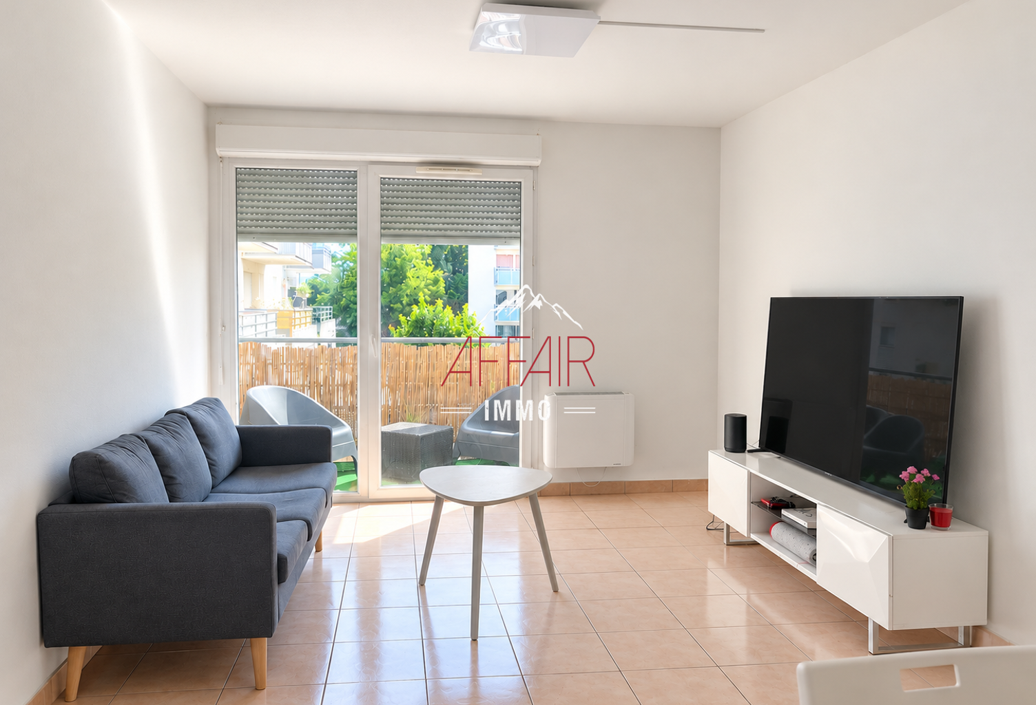 APPARTEMENT T3 - 44 m2 avec balcon et parking   Douane CROIX — photo 1