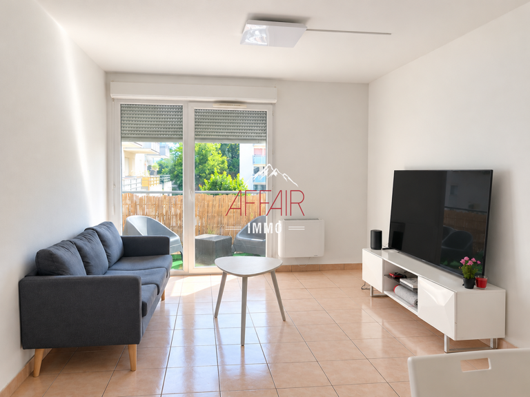 APPARTEMENT T3 - 44 m2 avec balcon et parking   Douane CROIX — photo 1