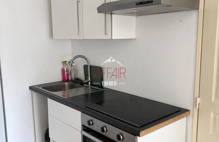APPARTEMENT T3 - 44 m2 avec balcon et parking   Douane CROIX — photo 3