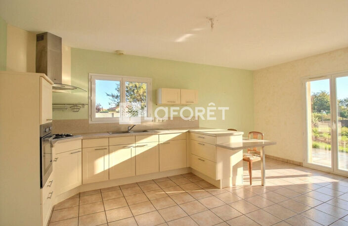 Maison plain-pied récente, Craintilleux 3 pièce(s) 89m2 647m² de terrain — photo 3