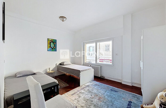 Marseille 7e - Magnifique T4 de 126 m² face au Vieux-Port + chambre de service — photo 4