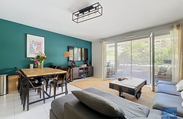 GRAND T2 DE 46,50 M² AVEC TERRASSE ET BOX — photo 2