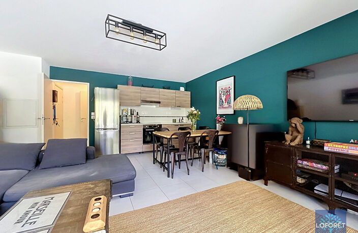 GRAND T2 DE 46,50 M² AVEC TERRASSE ET BOX — photo 3