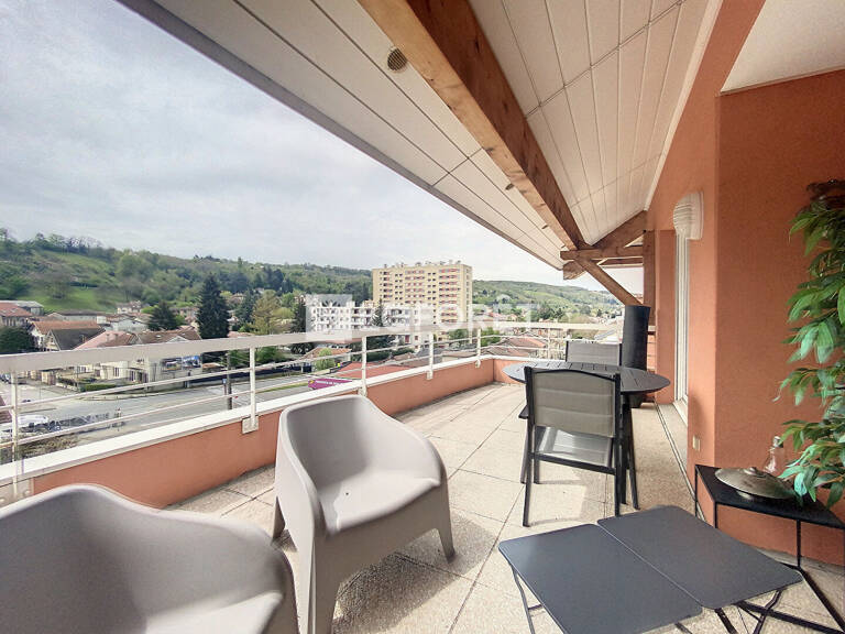 RARE A  BOURGOIN JALLIEU - APPARTEMENT 5 pièces - 117 m2 — photo 1
