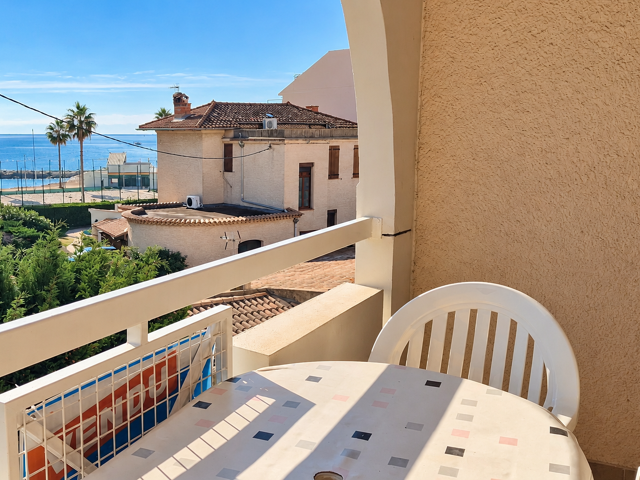 LA CIOTAT   T2 DUPLEX AVEC TERRASSE ET VUE MER, À 150 M DE L — photo du bien