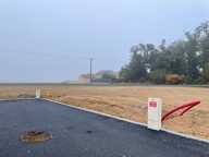 
        Terrain

        

        
       — photo 2