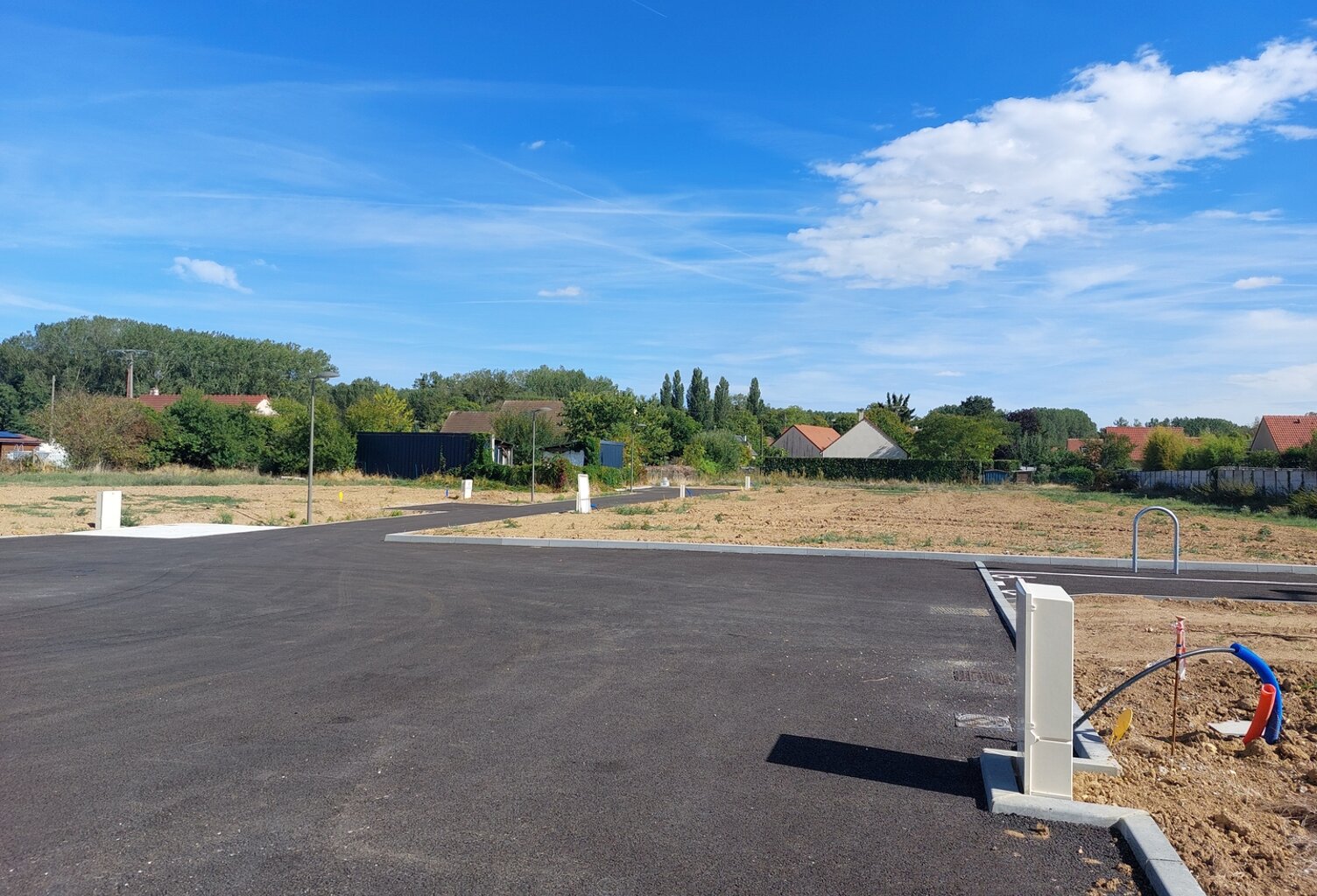 Vente programme neuf  Yermenonville (28130) — photo 1