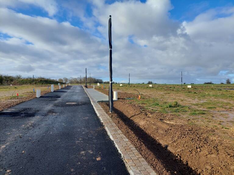 
        Terrain

        

        
       — photo 1