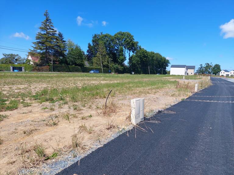 
        Terrain

        

        
       — photo 1