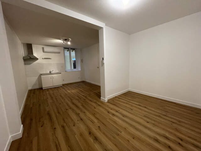 Appartement T2 rénové à Saint-Sorlin-En-Valloire — photo du bien