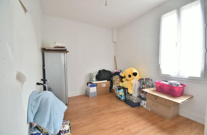 Ensemble de deux maisons mitoyenne à vendre avec jardins et garages — photo 4