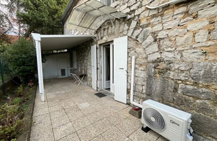 Appartement RDC avec extérieur — photo 2