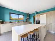 VILLA CONTEMPORAINE AVEC TERRAIN PISCINABLE A AFA — photo 4