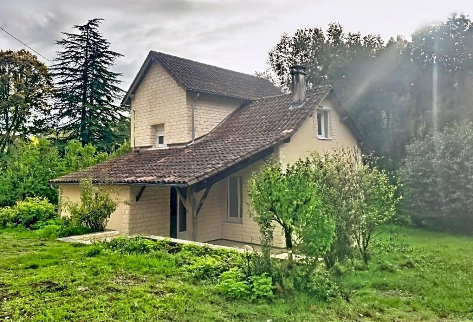 Maison À Louer — photo 1
