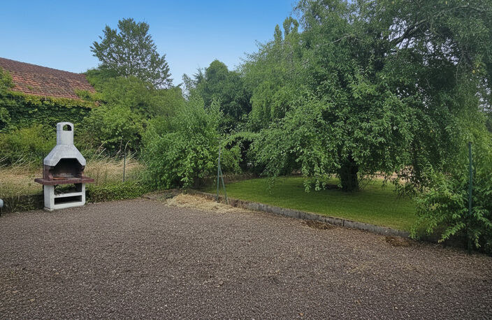 LURE - Maison avec jardin à rénover ? Idéale premier achat ou investissement — photo 5