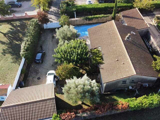 Villa à vendre — photo du bien