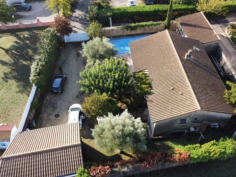 Villa à vendre — photo 1