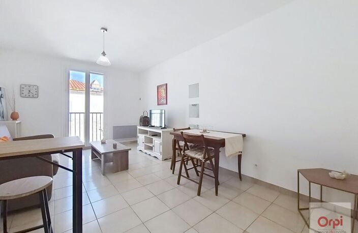 Studio meublé à louer — photo 3