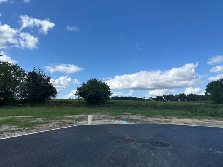Terrain à bâtir à Pessac (33600) — photo 1