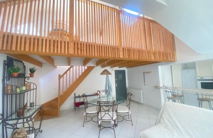 Appartement 2 chambres et mezzanine – Un fort potentiel à exploiter ! — photo 3
