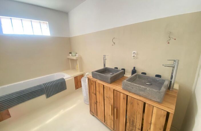 Appartement 2 chambres et mezzanine – Un fort potentiel à exploiter ! — photo 4