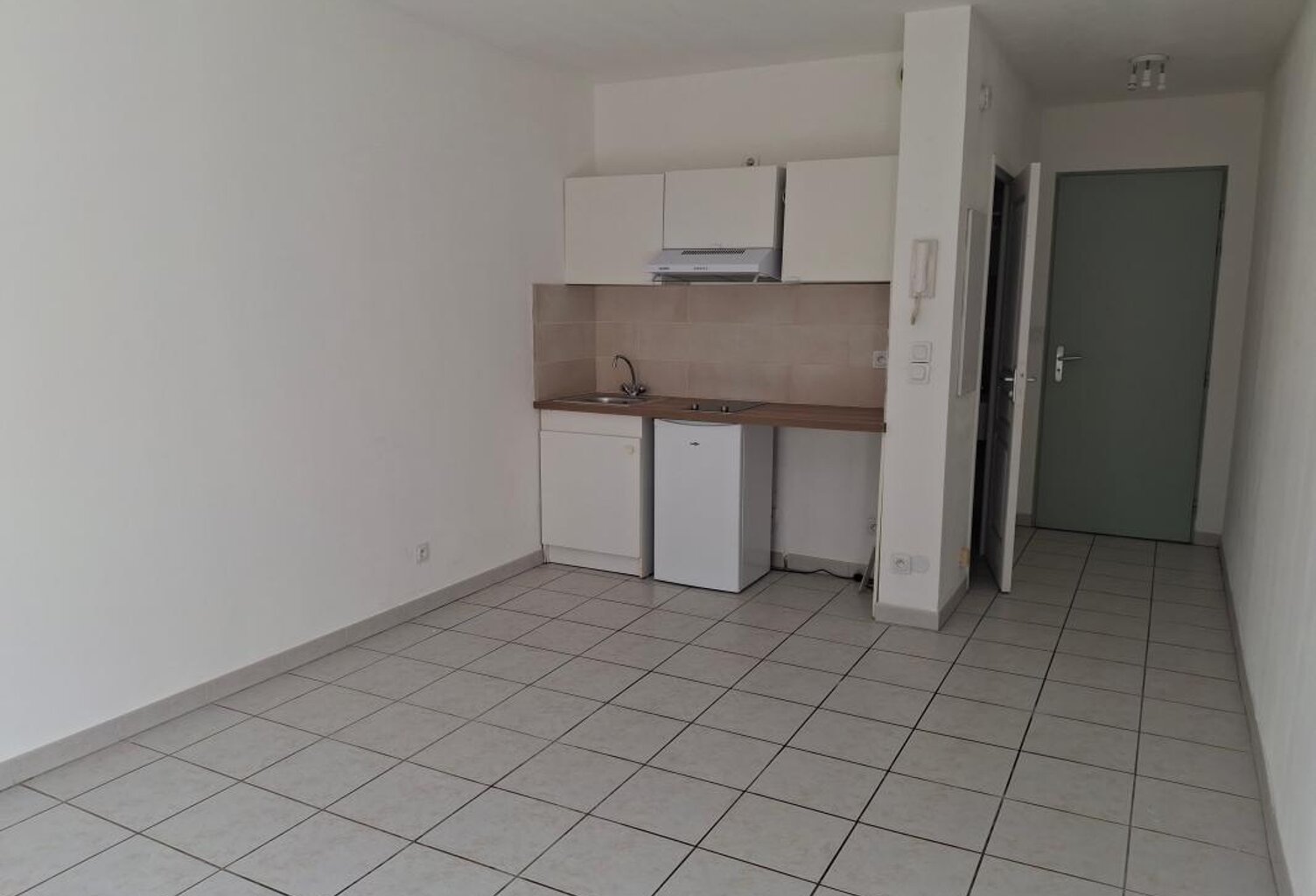 Studio a louer 22.6 m² — photo 1