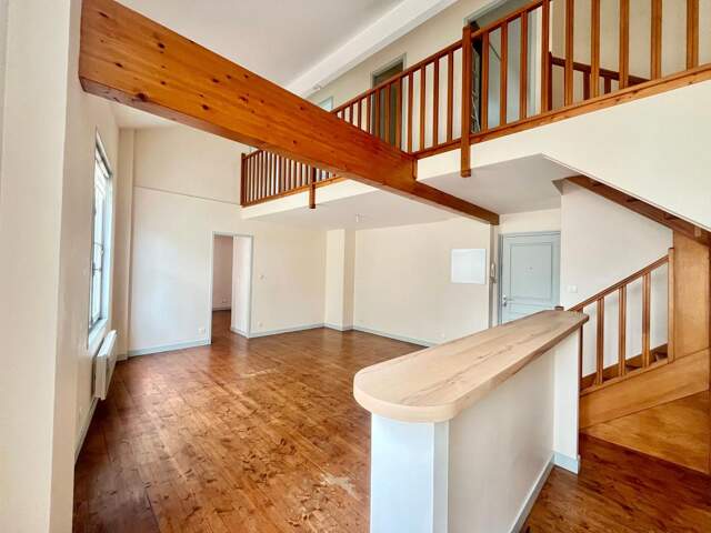 Appartement 79 m² - Saintes — photo du bien