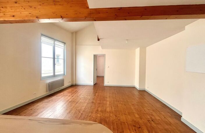 Appartement 79 m² - Saintes — photo 2
