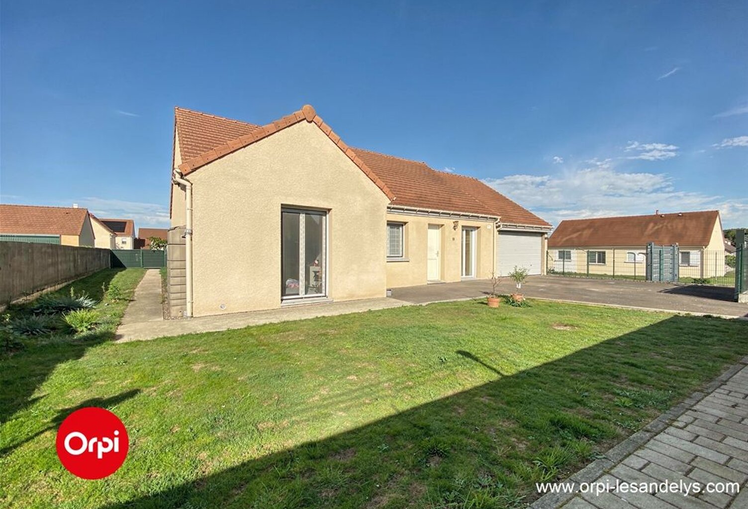 Maison  3 chambres - Terrain 511 m² — photo 1