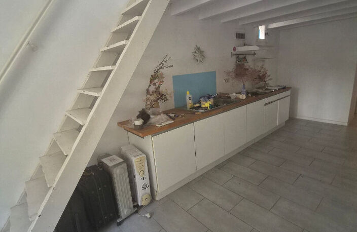 T2 Duplex 38m²  Place Carnot / Gare St Roch — photo 4