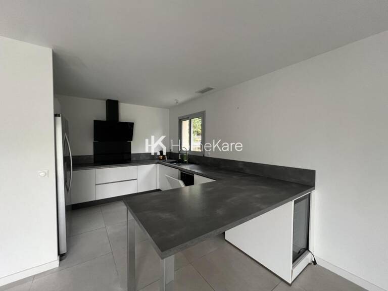 MAISON T5 AVEC GARAGE ET JARDIN — photo 1
