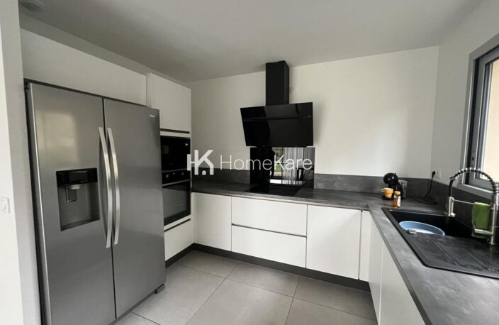 MAISON T5 AVEC GARAGE ET JARDIN — photo 2