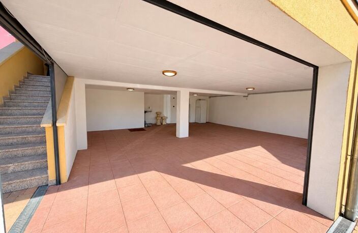 SAINT-LOUIS – MAISON MITOYENNE DE 101,5 M² – 3 CHAMBRES – TERRASSE COUVERTE DE 62,7 M² – COUR ET GRAND GARAGE — photo 3