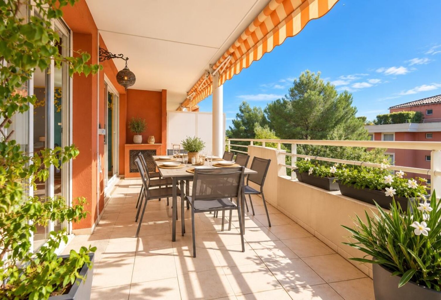 Magnifique appartement La Garde, 120 m2, 4 chambres, dernier étage, vue dégagée, grande terrasse — photo 1