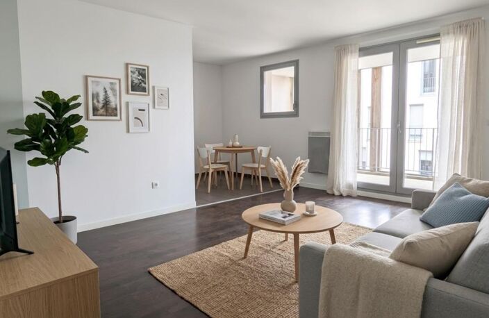 Exclusivité! Appartement à vendre 4 pièces de 93m2 avec terrasse de 15m2 quartier Chartrons BORDEAUX (33) — photo 2