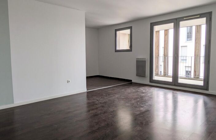 Exclusivité! Appartement à vendre 4 pièces de 93m2 avec terrasse de 15m2 quartier Chartrons BORDEAUX (33) — photo 3
