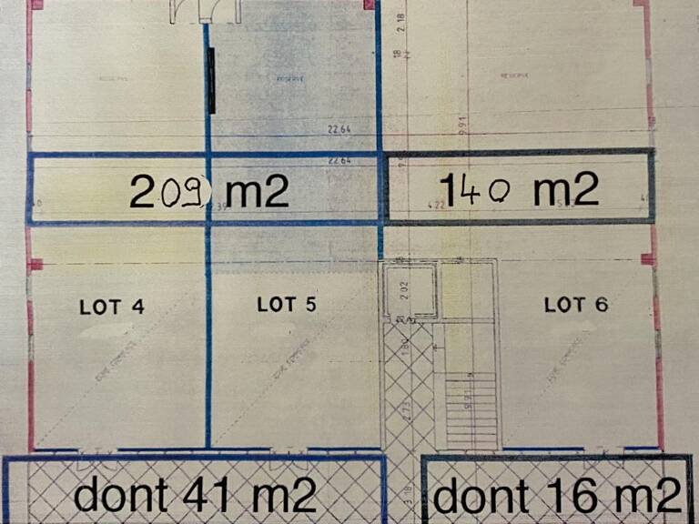 Local/bureau à louer AUBAGNE (13) — photo 1