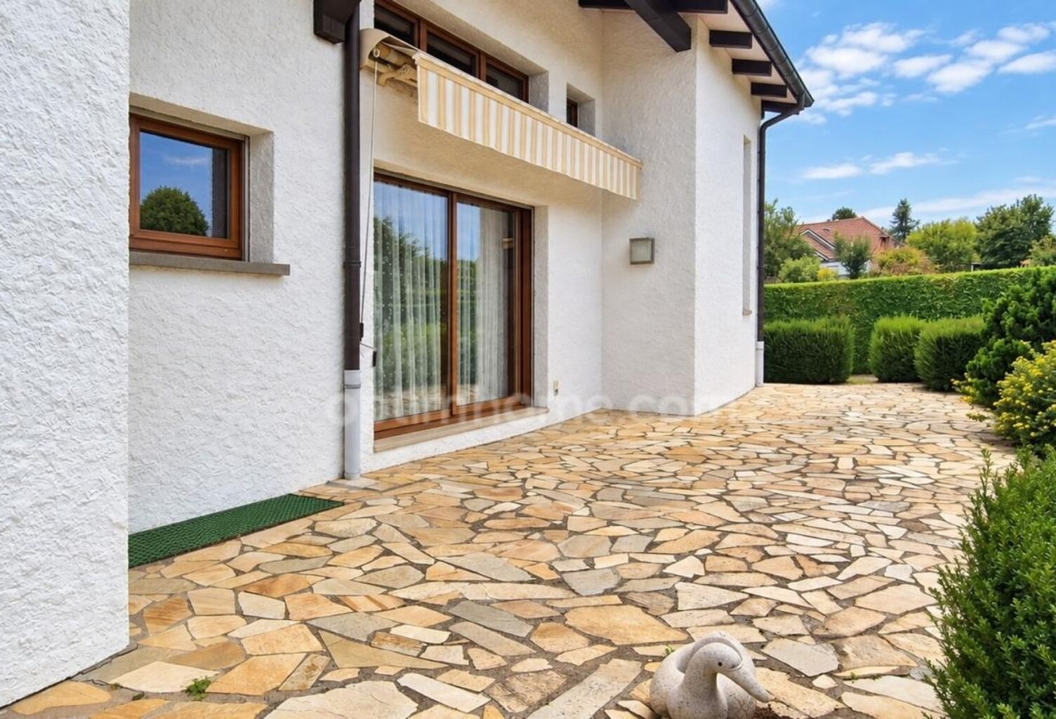 90150 DENNEY – MAISON 259 M² – 9 PIECES – 4 CHAMBRES – VIE DE PLAIN-PIED – TERRAIN 17 ARES — photo 1
